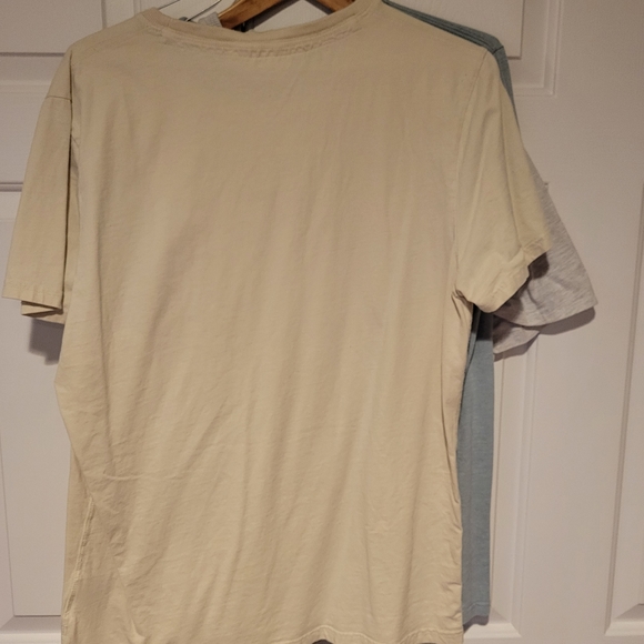Superdry t-shirt - Picture 2 of 2